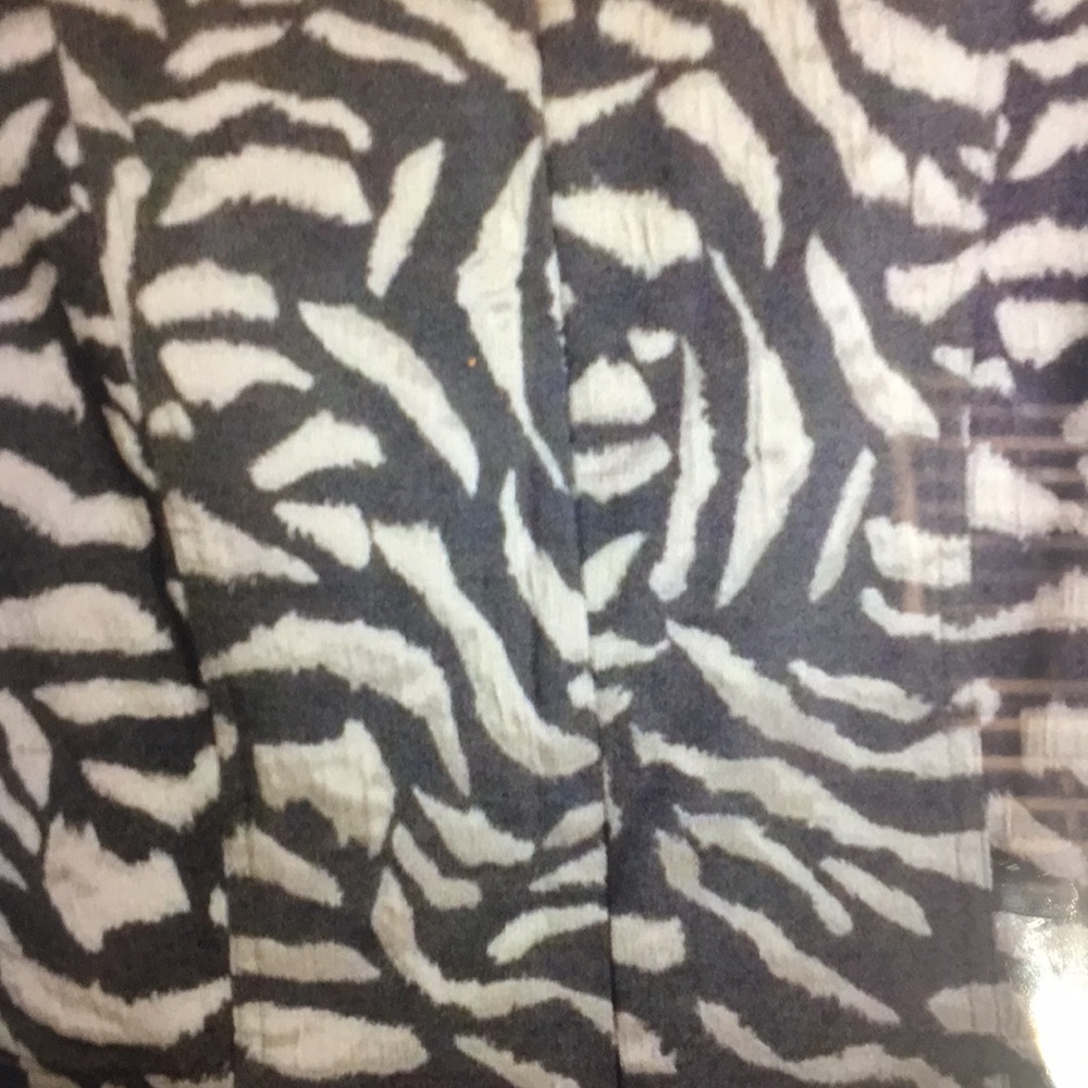 Ladies dress - Picture 5 of 5